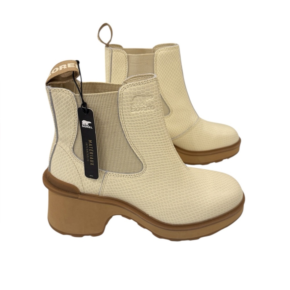 SOREL Hi-linec in Bleached Ceramic Bleached Ceramic NWT Size 8.5 waterproof